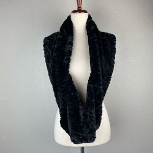 Black Velour Infinity Scarf EUC